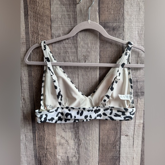 AERIE Scoop Neck Animal Print Bikini Swim Top NWT Sz Medium - Picture 8 of 13